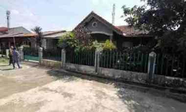 dijual rumah pondok aren
