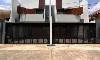 dijual rumah pondok bambu