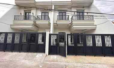 dijual rumah pondok bambu