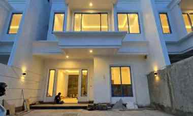 dijual rumah pondok bambu