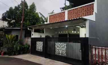 dijual rumah pondok bambu jakarta timur