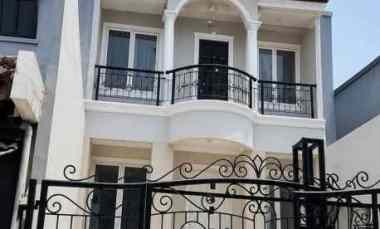 dijual rumah pondok gading mas kelapa