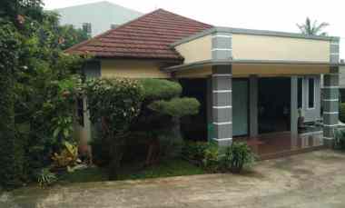 La.1155 Dijual Rumah Pinggir Jalan Pondok Gede Cocok untuk Office