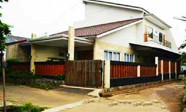 dijual rumah pondok gede