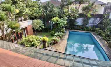 dijual rumah pondok indah