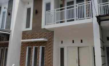 dijual rumah pondok karya