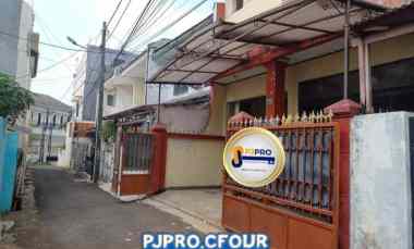 dijual rumah pondok kelapa