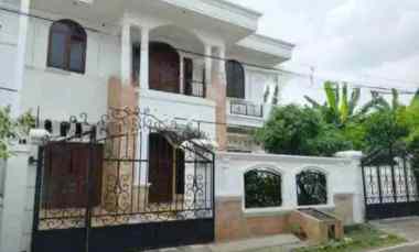 dijual rumah pondok kelapa