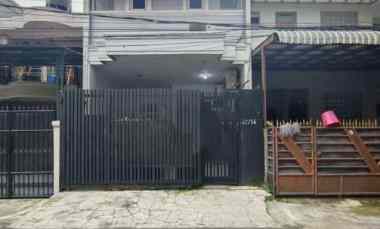 dijual rumah pondok kelapa