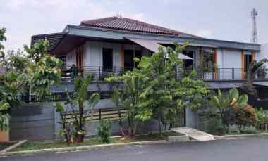 dijual rumah pondok kelapa