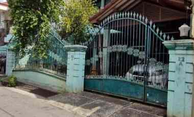 Rumah Mewah Strategis di Bawah NJOP di Pondok Kelapa Jaktim