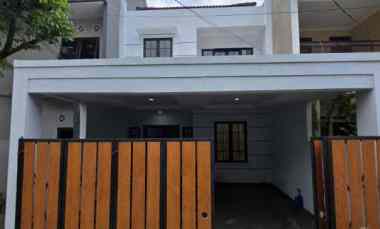 dijual rumah pondok kelapa jaktim