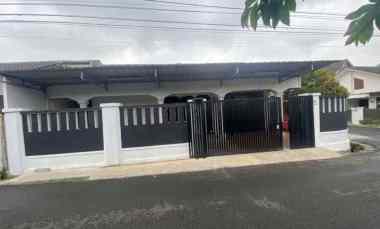 Rumah 209 M Siap Huni Cocok untuk Kantor di Perumahan Pondok Kopi