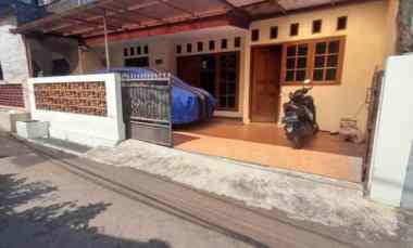 dijual rumah pondok kopi jakarta timur