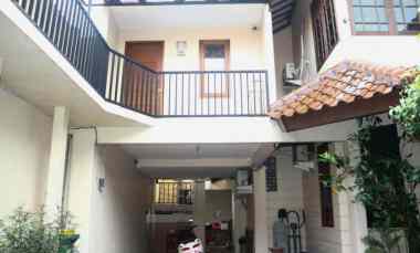 dijual rumah pondok labu