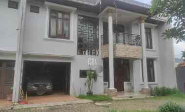 Dijual Rumah Town House 1 Komplek di Pondok Labu, Cilandak, Jaksel