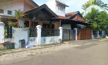 dijual rumah pondok nirwana