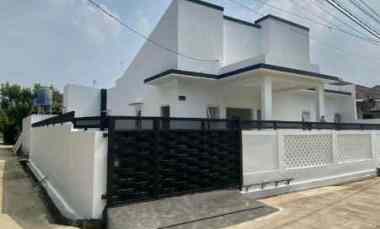 dijual rumah pondok pekayon indah