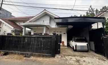 dijual rumah pondok pucung
