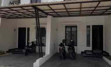 dijual rumah pondok terong cipayung depok