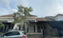Rumah Minimalis Pondok Tjandra dekat Sports Club, Merr, Pintu Tol