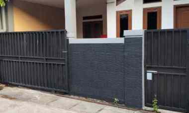 dijual rumah pondok ungu permai