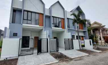 Rumah Unit A dan B, Prapen, Sidosermo, Margorejo Surabaya, Row 9M