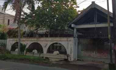 Rumah Pucang Surabaya dekat dengan Pusat Kota Bisa untuk Tempat Usaha