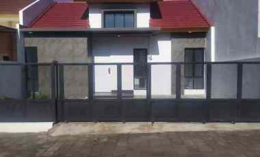 dijual rumah pucangan desa