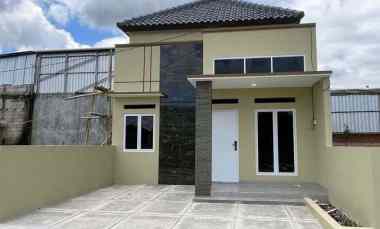 dijual rumah pucangsawit jebres surakarta