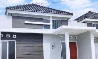 dijual rumah pudakpayung