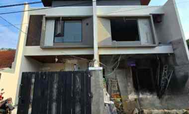 dijual rumah pulo asem