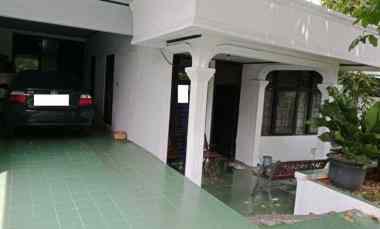 dijual rumah pulomas pulo gadung