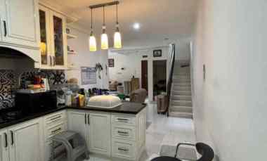 dijual rumah punai iv bintaro sektor 2