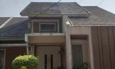 dijual rumah puri arsana bojongsari depok