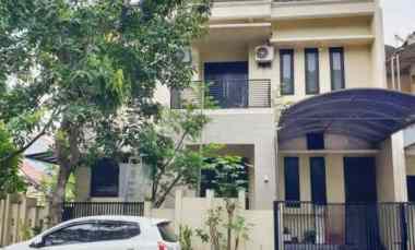 dijual rumah puri asri