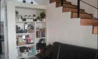 dijual rumah puri beta