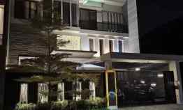 Rumah Mewah Kawasan Perumahan Puri Galaxy Kota Surabaya