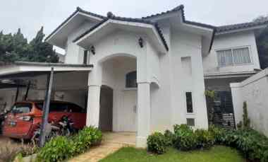 dijual rumah puri hijau town house