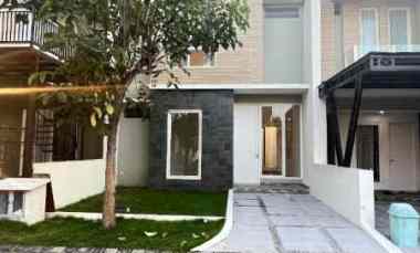 dijual rumah puri indah ketintang