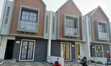dijual rumah puri safira regency