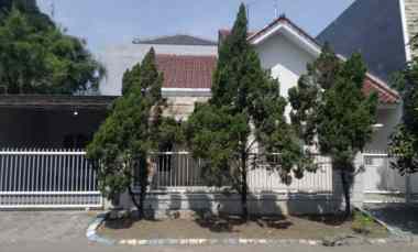 dijual rumah puri surya jaya