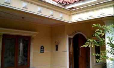 dijual rumah puri surya jaya