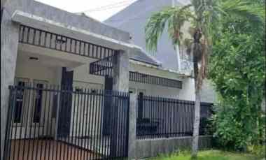 dijual rumah purimas regency
