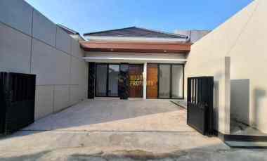 dijual rumah purwomartani