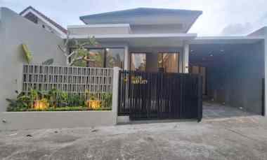 dijual rumah purwomartani