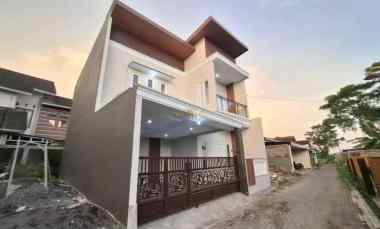 dijual rumah purwomartani
