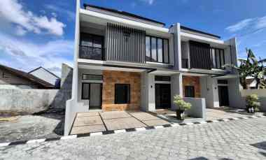 dijual rumah purwomartani sleman diy