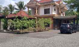 Rumah Sultan Dijual Cepat Tepi Jalan Nasional Purworejo