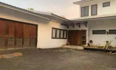 dijual rumah ragunan